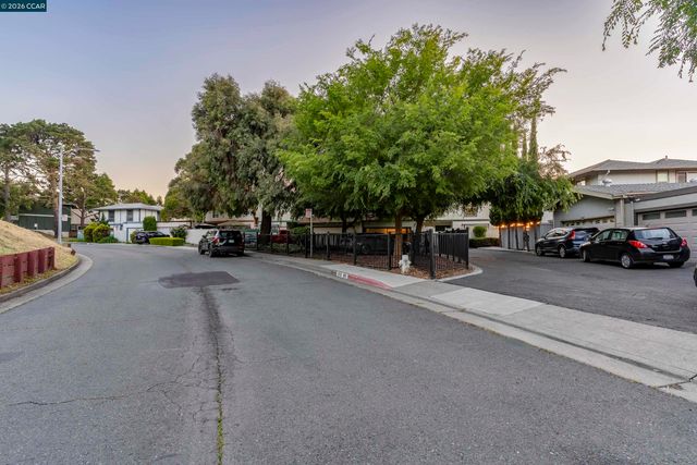 965 Parkside, Richmond, CA 94803