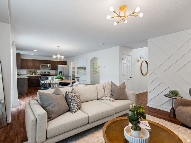 4404 N FOXTRAIL DR, Lehi, UT 84043