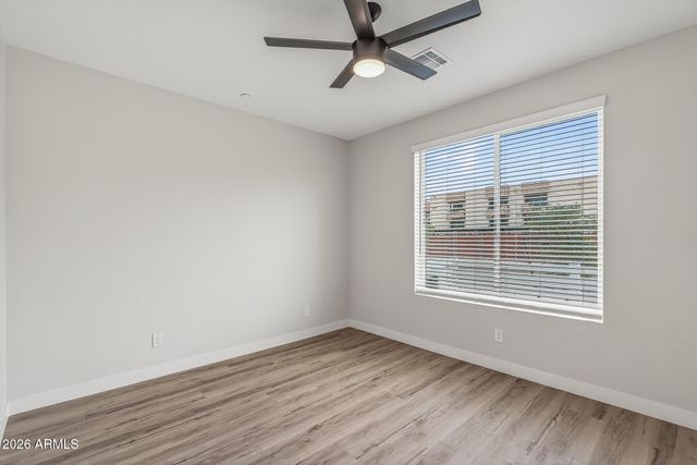 2601 E CLARENDON Avenue 1, Phoenix, AZ 85016