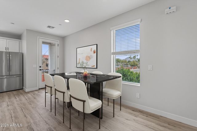 2601 E CLARENDON Avenue 1, Phoenix, AZ 85016