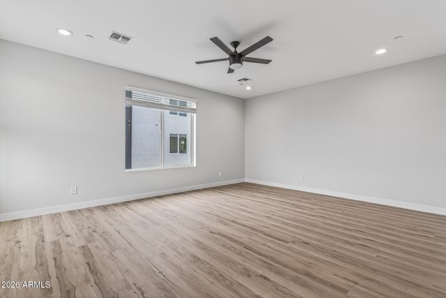 2601 E CLARENDON Avenue 1, Phoenix, AZ 85016