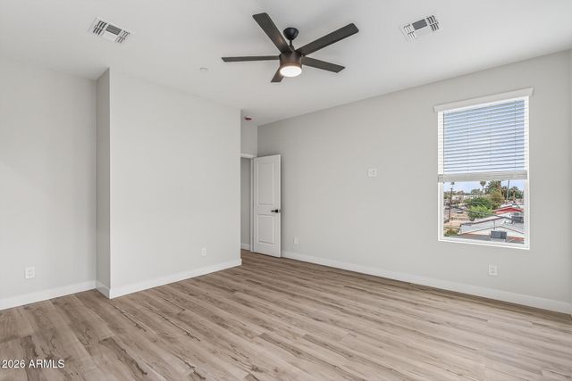 2601 E CLARENDON Avenue 1, Phoenix, AZ 85016