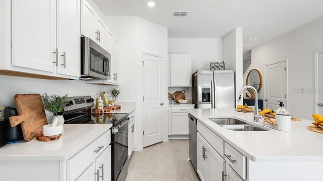 10769 ECLIPSE STREET, Sarasota, FL 34241