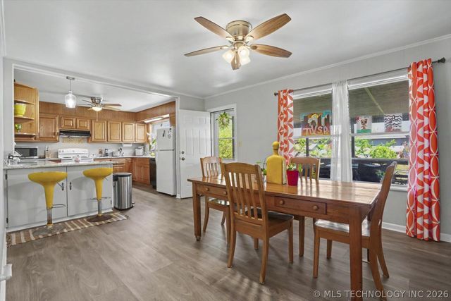 1643 E 55th Place, Tulsa, OK 74105