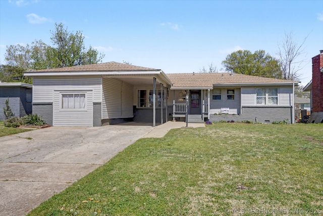 1643 E 55th Place, Tulsa, OK 74105