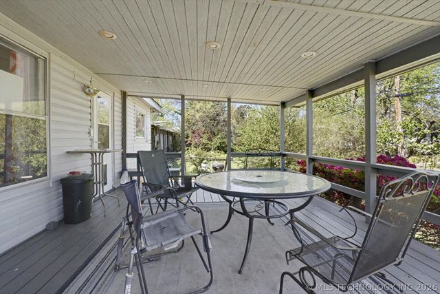 1643 E 55th Place, Tulsa, OK 74105