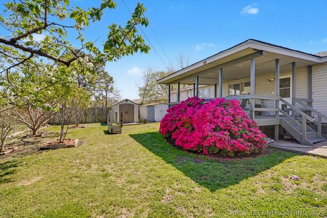 1643 E 55th Place, Tulsa, OK 74105