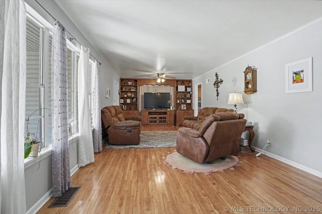 1643 E 55th Place, Tulsa, OK 74105