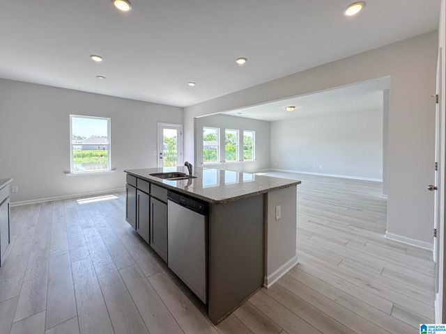 9343 BRUNSWICK AVENUE, Kimberly, AL 35091