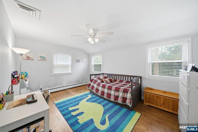 126 Sussex Road, Tenafly, NJ 07670