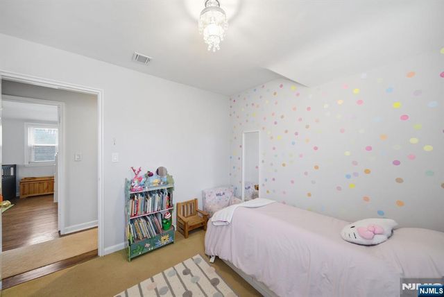 126 Sussex Road, Tenafly, NJ 07670