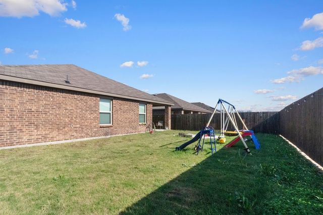 2928 Roper Street, Royse City, TX 75189