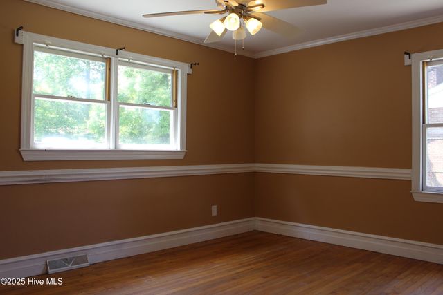 1620 Greenville Boulevard, Greenville, NC 27858