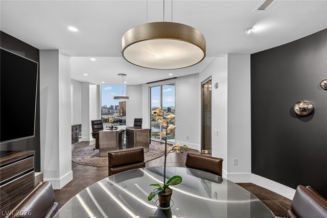 2747 Paradise Road 3101, Las Vegas, NV 89109