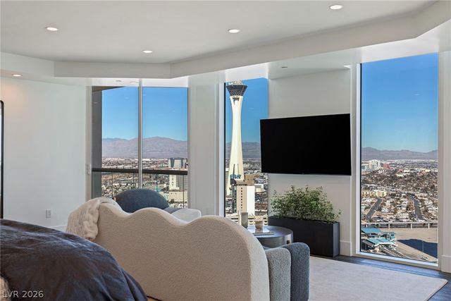 2747 Paradise Road 3101, Las Vegas, NV 89109