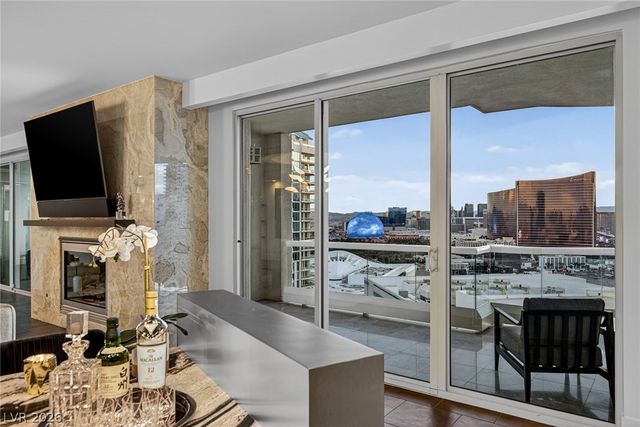 2747 Paradise Road 3101, Las Vegas, NV 89109