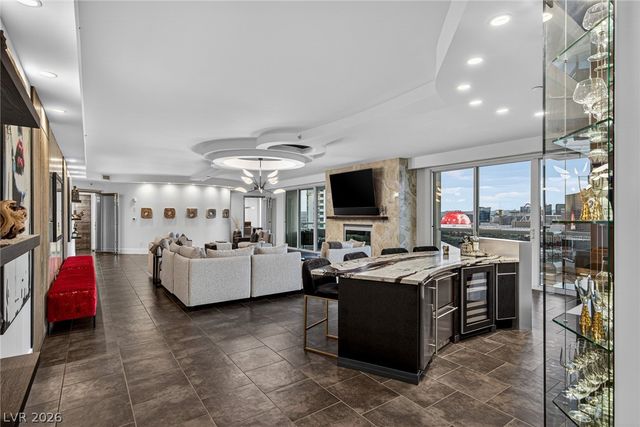 2747 Paradise Road 3101, Las Vegas, NV 89109