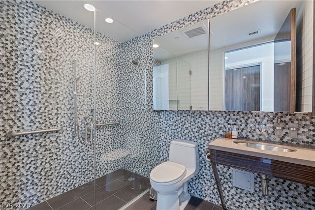 2747 Paradise Road 3101, Las Vegas, NV 89109