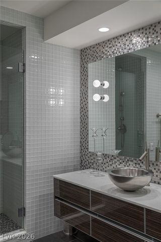 2747 Paradise Road 3101, Las Vegas, NV 89109