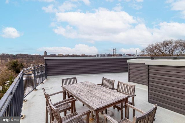 3600 CALUMET ST, Philadelphia, PA 19129