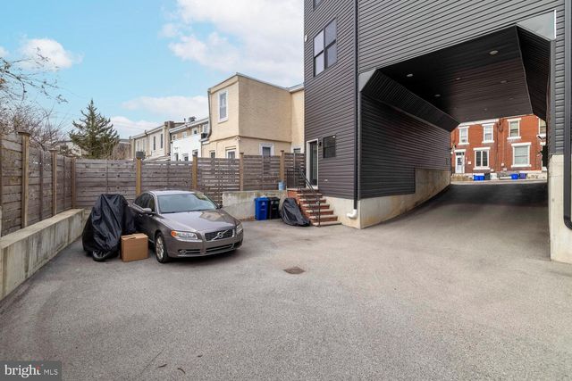 3600 CALUMET ST, Philadelphia, PA 19129