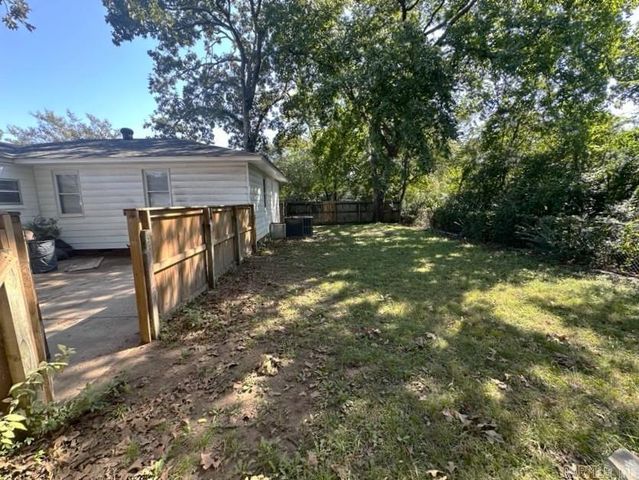 308 W 50, North Little Rock, AR 72118