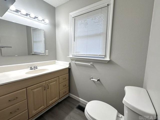 308 W 50, North Little Rock, AR 72118