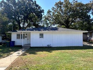 308 W 50, North Little Rock, AR 72118