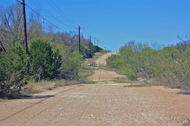 5274 Fm 2174, Cleburne, TX 76033