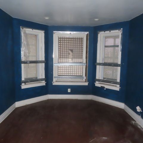 5607 S Emerald Avenue, Chicago, IL 60621