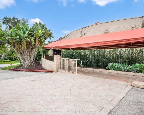 10047 Costa Del Sol Blvd K-62B, Doral, FL 33178