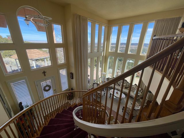 96 Sandia Mountain Ranch Drive, Tijeras, NM 87059