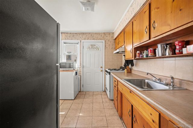 440 E Park Avenue, Long Beach, NY 11561