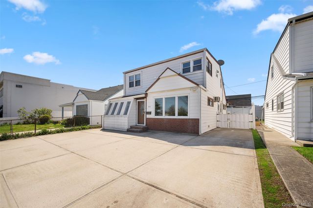 440 E Park Avenue, Long Beach, NY 11561