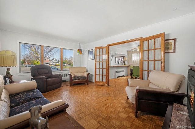 440 E Park Avenue, Long Beach, NY 11561