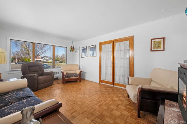 440 E Park Avenue, Long Beach, NY 11561