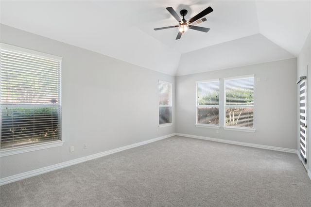 1301 Meadow Cove Court, Carrollton, TX 75007