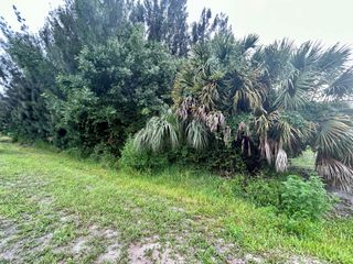3739 NW 37th Avenue, Okeechobee, FL 34972