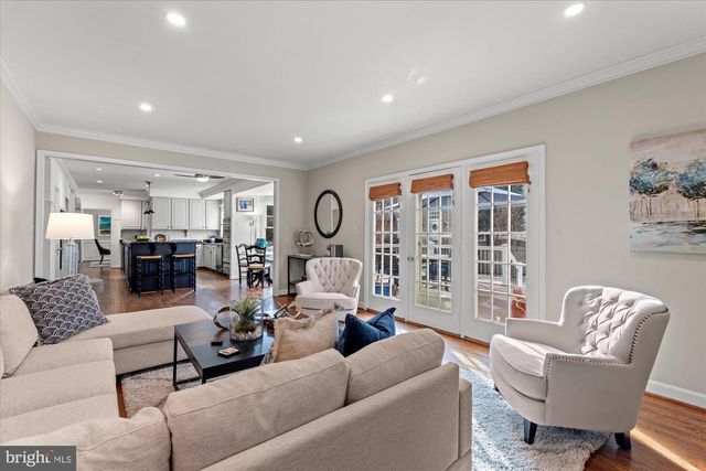 8812 SURREY CT, Alexandria, VA 22309