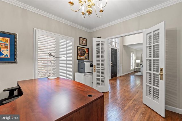 8812 SURREY CT, Alexandria, VA 22309