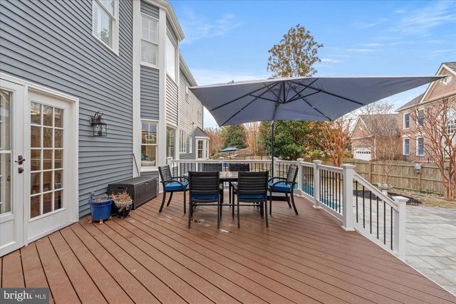 8812 SURREY CT, Alexandria, VA 22309