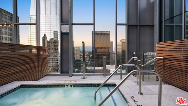 744 S Figueroa Street 3901, Los Angeles, CA 90017