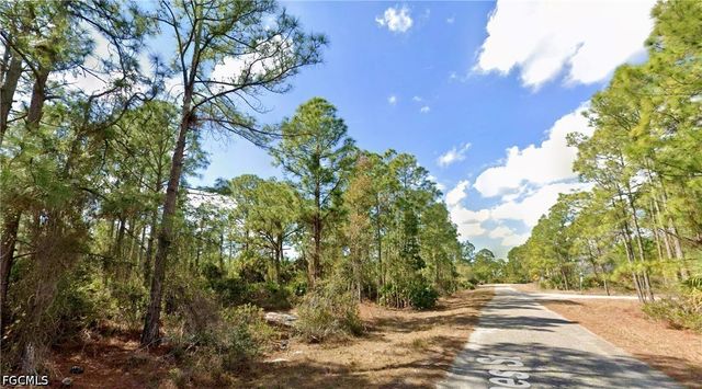 339 Mines ST, Lehigh Acres, FL 33972