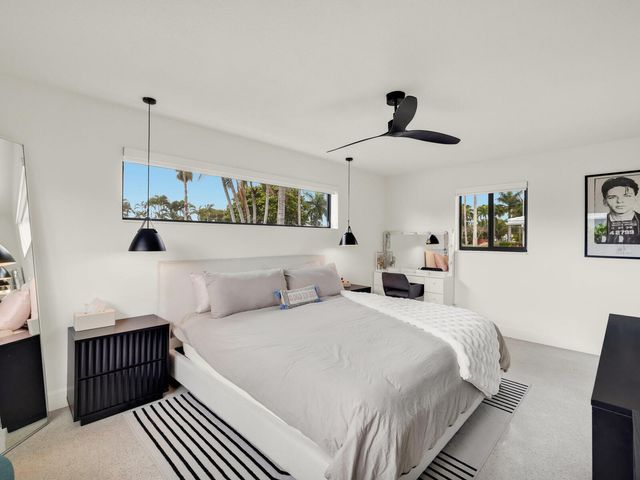 2751 NE 53rd Street, Lighthouse Point, FL 33064