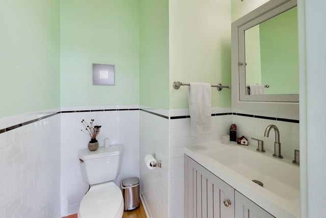 101 N Euclid Avenue 3, Oak Park, IL 60301