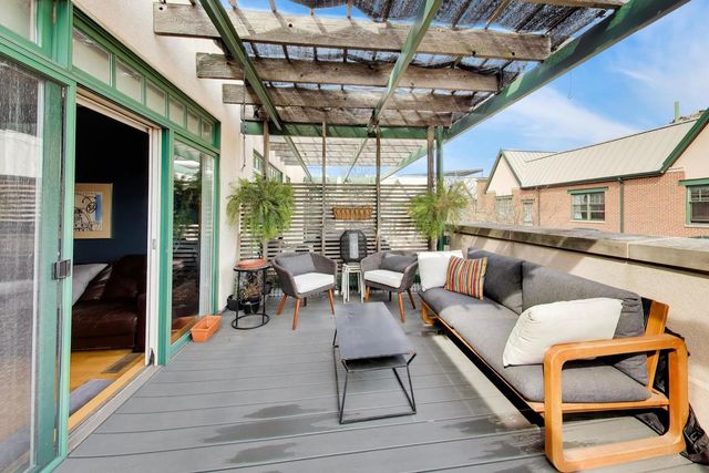 101 N Euclid Avenue 3, Oak Park, IL 60301