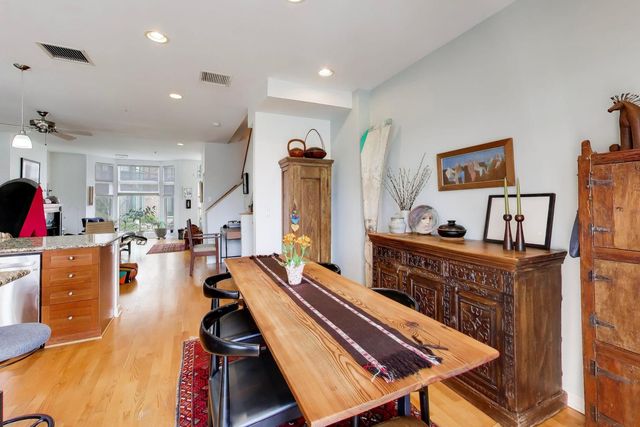 101 N Euclid Avenue 3, Oak Park, IL 60301