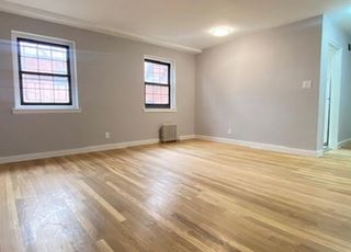 14133 78th Ave Apt 2C, New York City, NY 11367