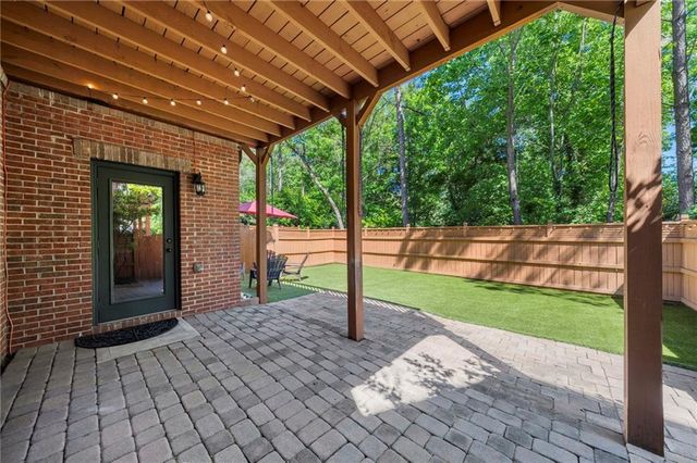 7805 Highland Bluff, Sandy Springs, GA 30328