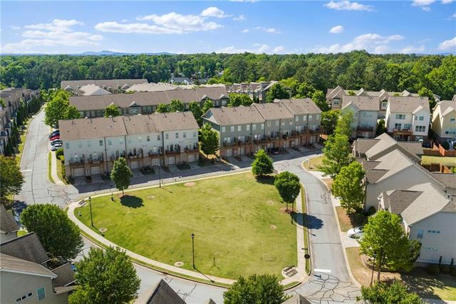7805 Highland Bluff, Sandy Springs, GA 30328
